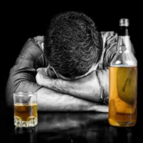 El proceso de separarse de un alcohólico: consejos y recursos para comenzar una nueva vida