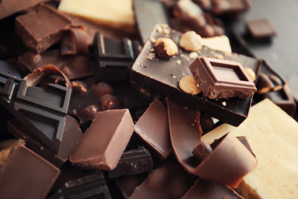 El Uso Insólito del Chocolate en Recetas: Un Hombre Sustituye la Leche por Chocolate en sus Puré de Patatas